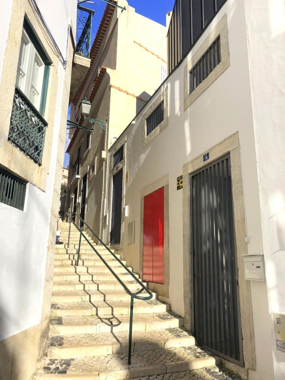 Alfama Apartment Lisbon Bagian luar foto