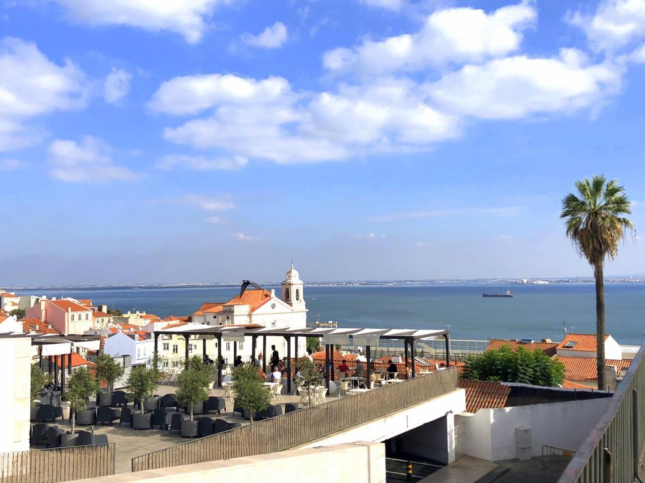 Alfama Apartment Lisbon Bagian luar foto